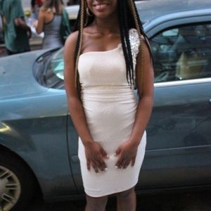 Jr girl size Tan sleeveless dress 👗